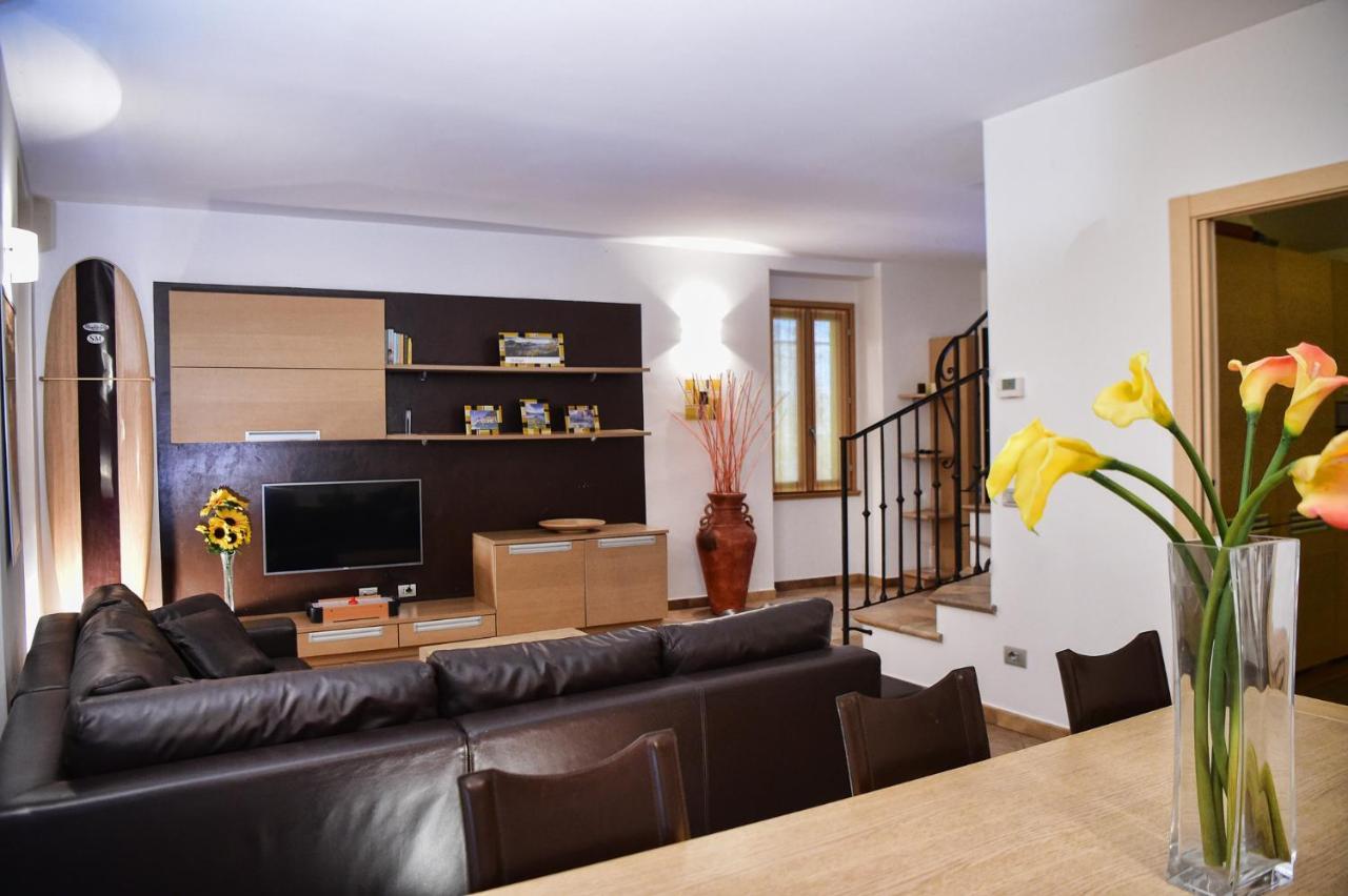 Casa Roncati Deluxe By Wonderful Italy Apartment Беладжо Екстериор снимка