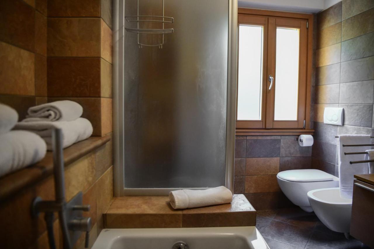 Casa Roncati Deluxe By Wonderful Italy Apartment Беладжо Екстериор снимка